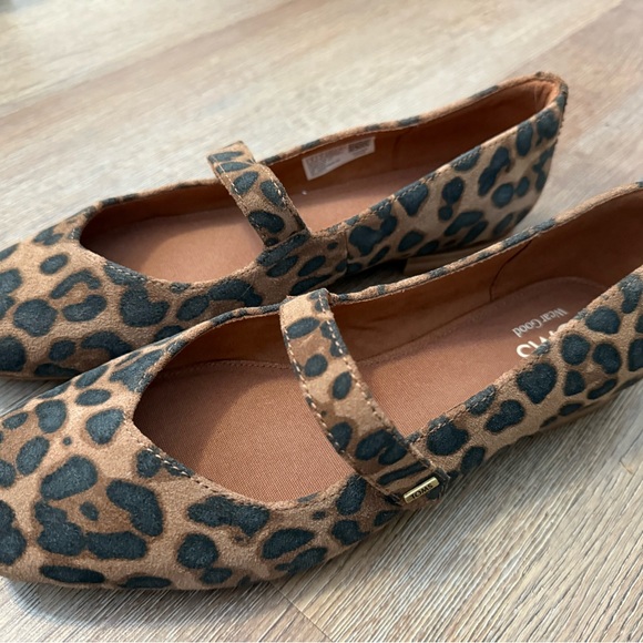 TOMS Brown and Black Leopard Flats - Picture 7 of 7